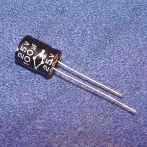ECAP 100uF/25V 0611 85C GPR конденсатор алюминиевый электролитический радиальный 100мкФ/25V; размер 0611; 85C; серия GPR; P2.5