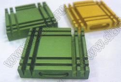 Km1-017Y (28x6x28mm) радиатор для микросхемы; 28x6x28мм; алюмииний анодированный; желтый