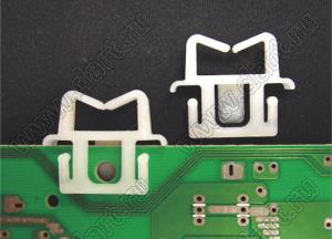 EDGE-1 фиксатор жгута проводов с защелкой в панель; нейлон-66 (UL); натуральный