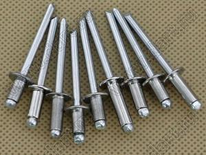 Заклепки вытяжные