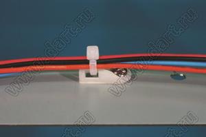 TH-1 (ATM-1S) фиксатор кабельной стяжки с отверстием под винт M4; 19,5x9,6мм; нейлон-66 (UL); натуральный